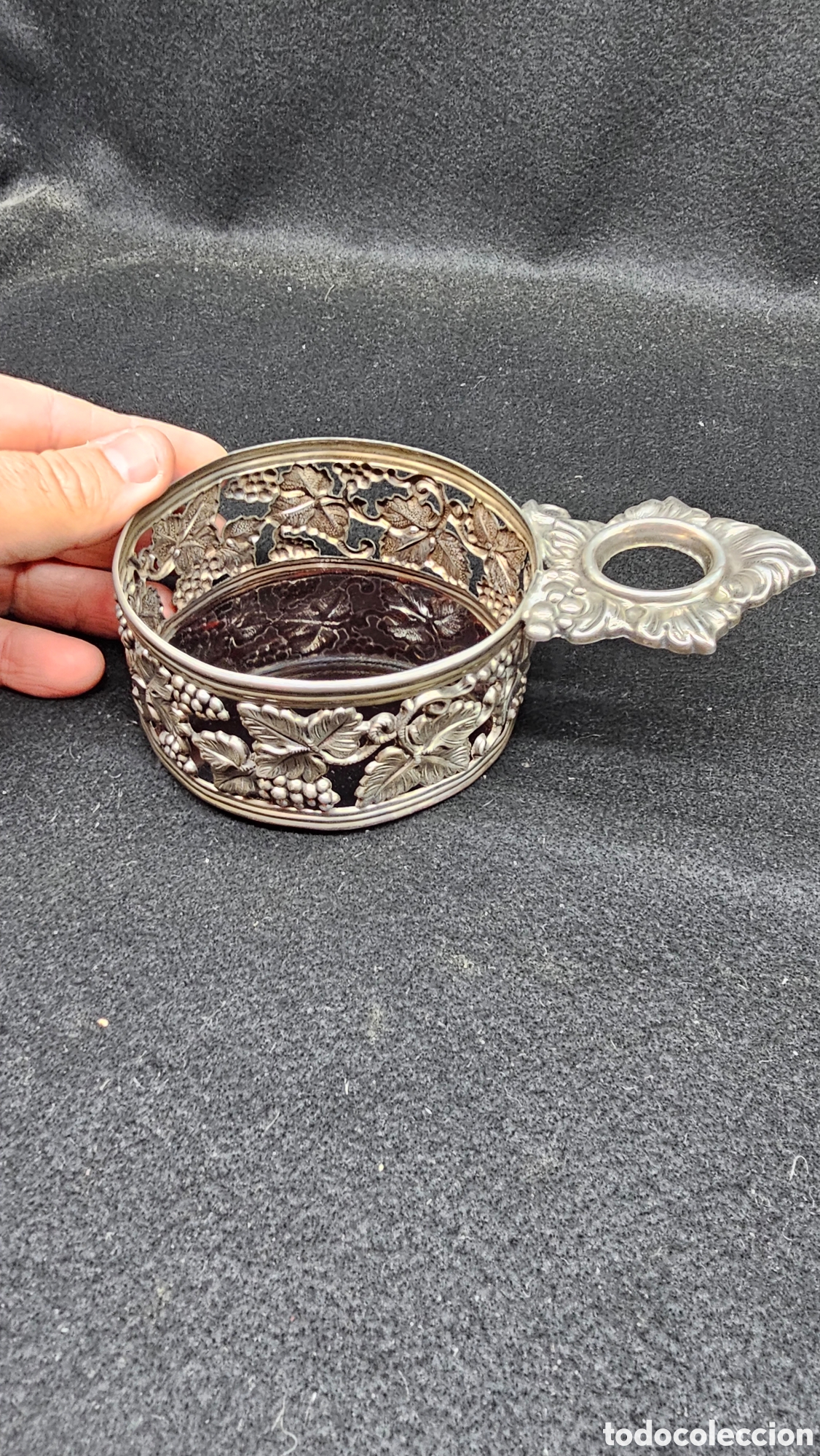 Antig&uuml;edades: Antiguo posabotellas de plata de ley contrastada de Pedro Dur&aacute;n