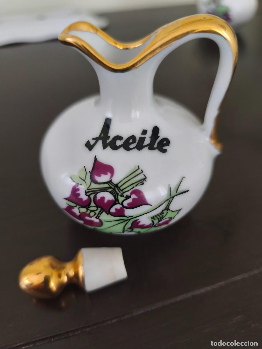Antig&uuml;edades: Bonito conjunto de vinagrera y aceitera marca Laype. - Foto 7