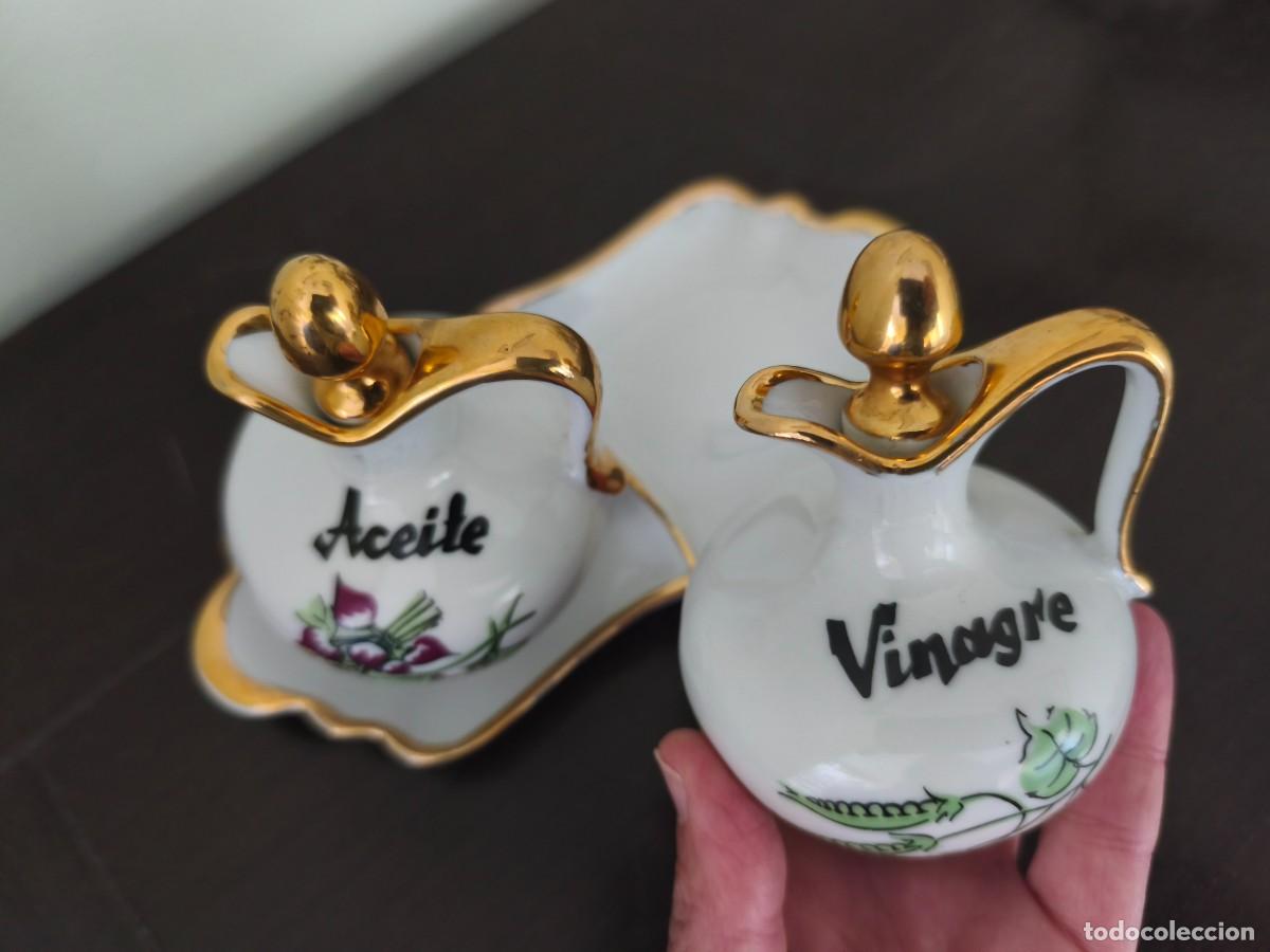 Antig&uuml;edades: Bonito conjunto de vinagrera y aceitera marca Laype. - Foto 12