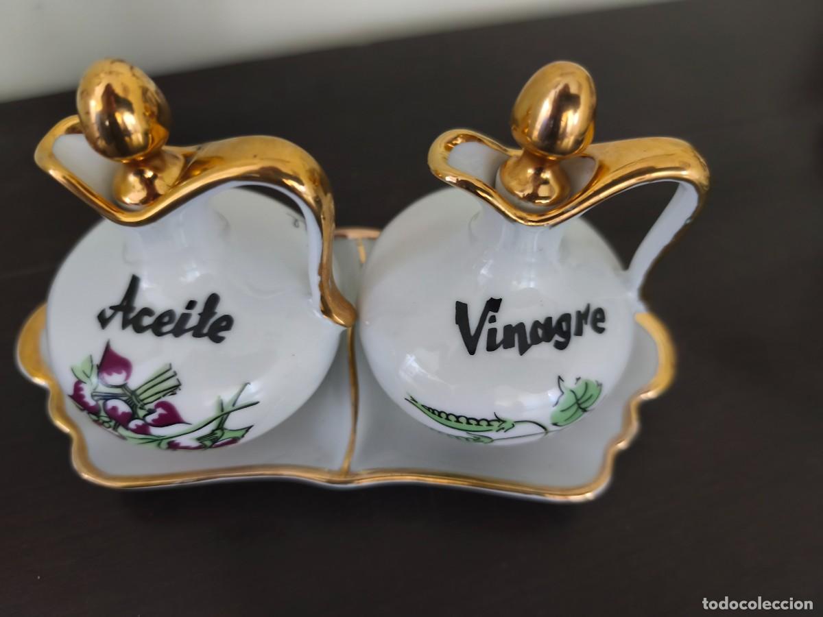 Antig&uuml;edades: Bonito conjunto de vinagrera y aceitera marca Laype. - Foto 14
