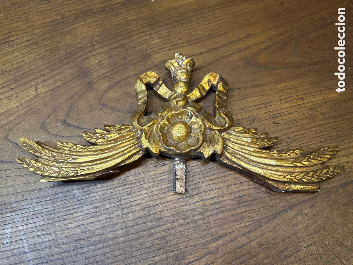 Antig&uuml;edades: ANTIGUA MOLDURA FINAL O REMATE DE MUEBLE O ESPEJO PAN DE ORO