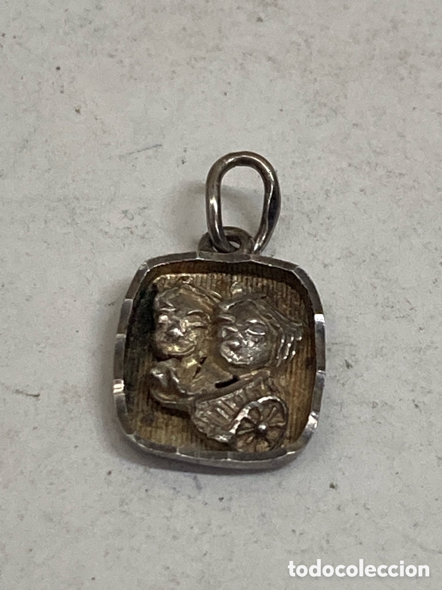 Antig&uuml;edades: Colgante de plata C567 - Foto 1
