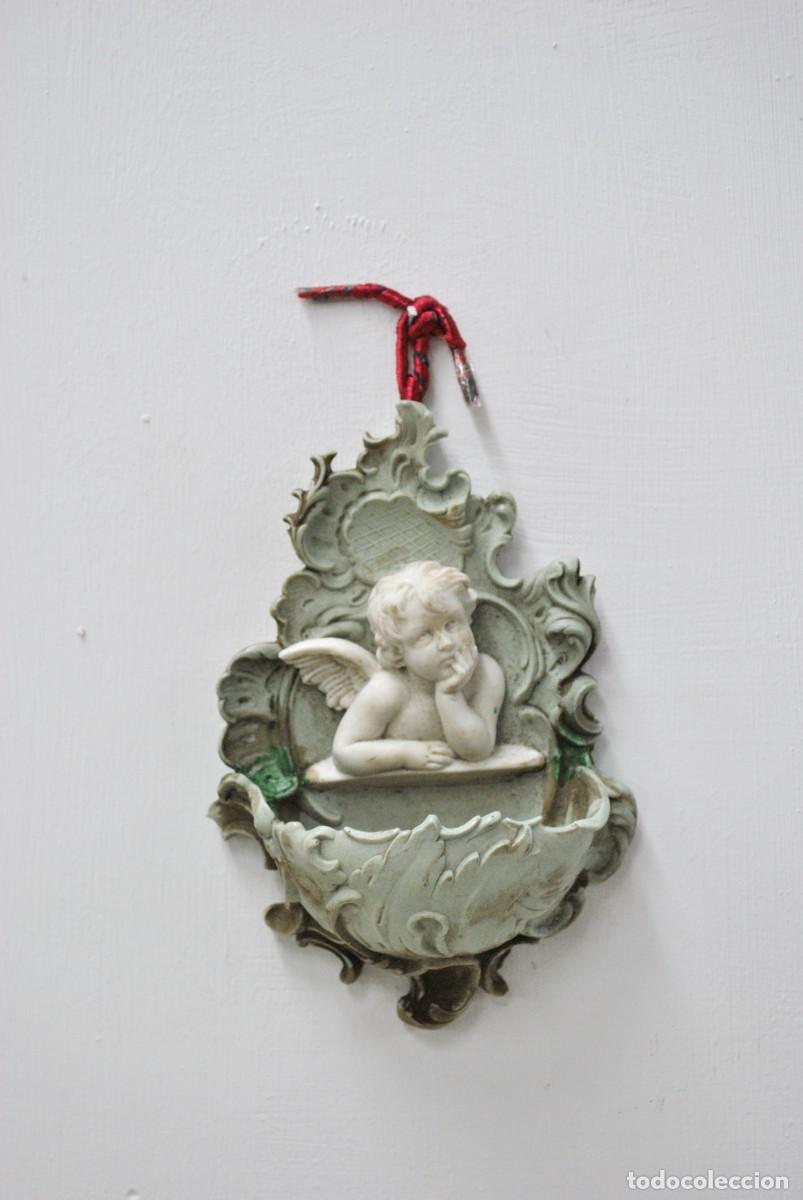 Antig&uuml;edades: BENDITERA FIGURA ANGELITO QUERUBIN - Foto 1