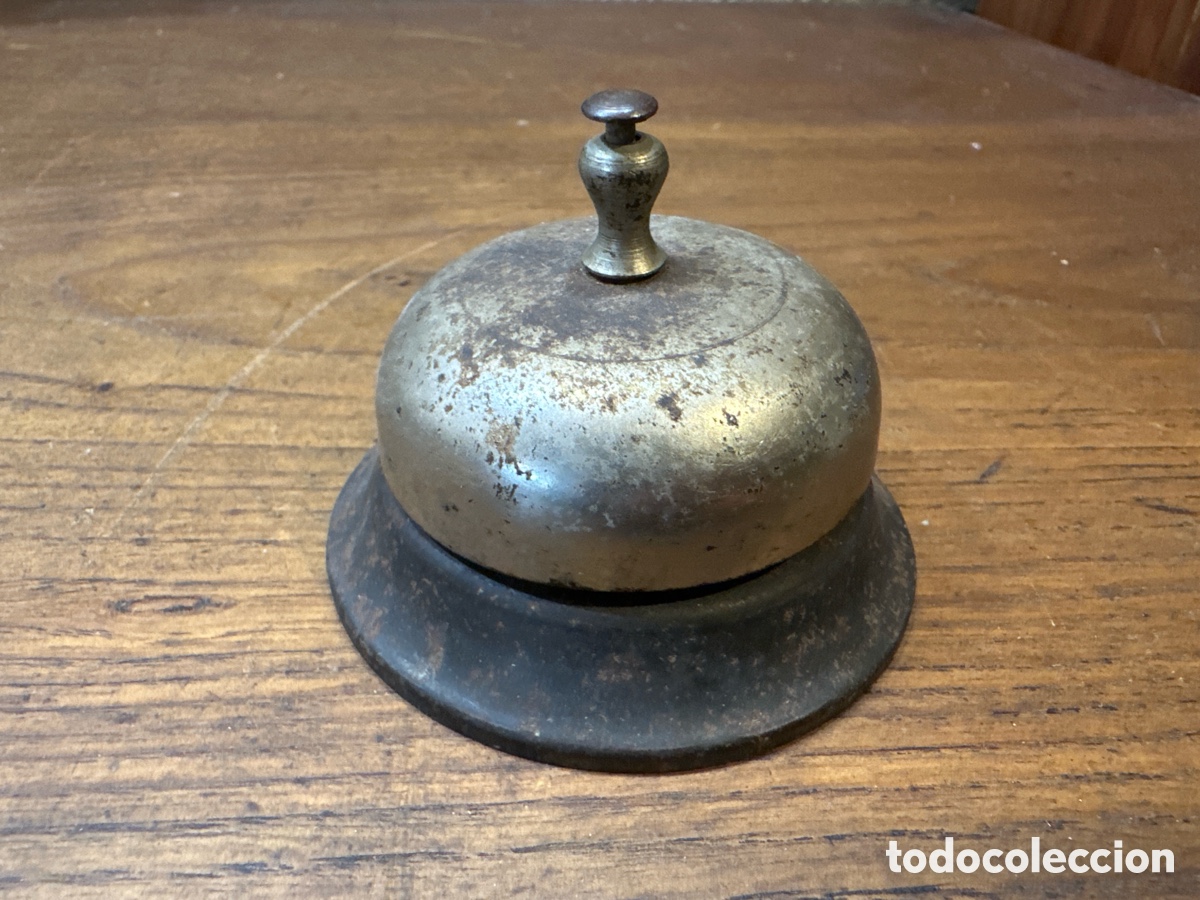 Antig&uuml;edades: TIMBRE DE SOBREMESA METALICO ANTIGUO.