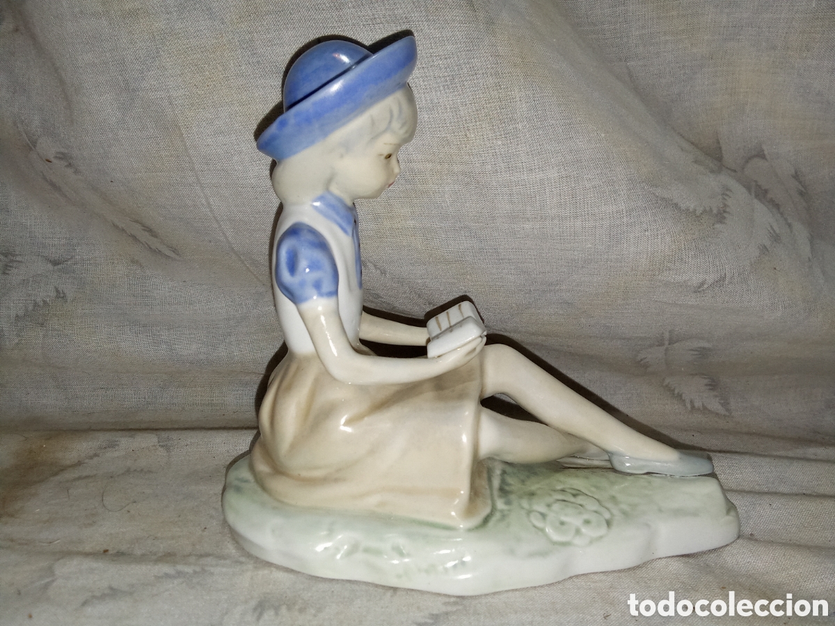 Antiquit&auml;ten: NI&Ntilde;A LEYENDO EN PORCELANA SIN MARCA TIPO LLADRO