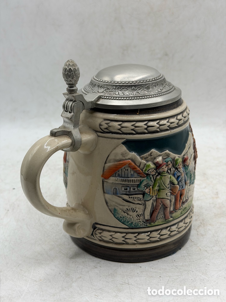 Antig&uuml;edades: Antigua Jarra con Relieves - Foto 4