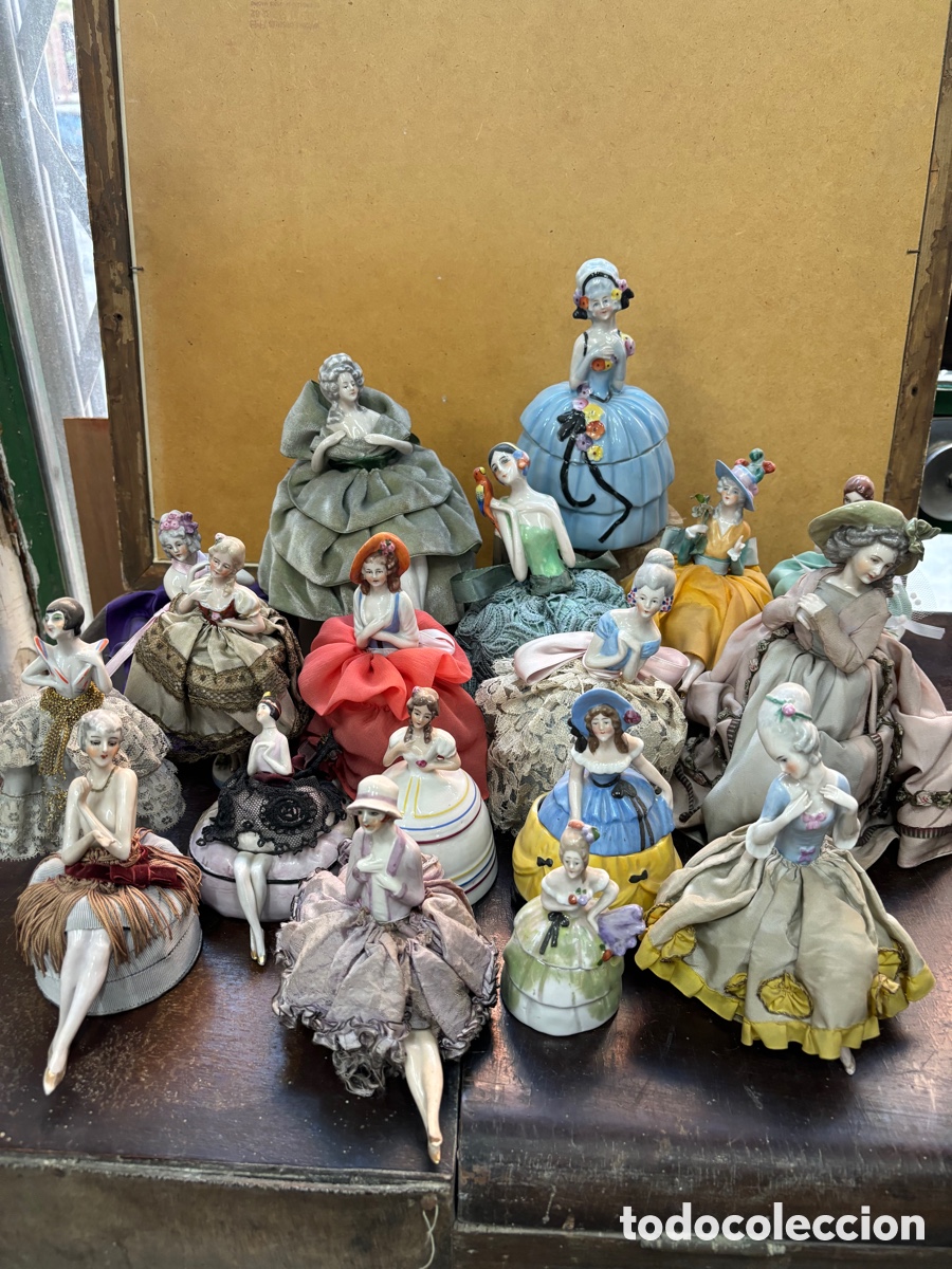 Antig&uuml;edades: Lote de mu&ntilde;ecas polvera &ldquo;art dec&oacute;&rdquo; - Foto 5