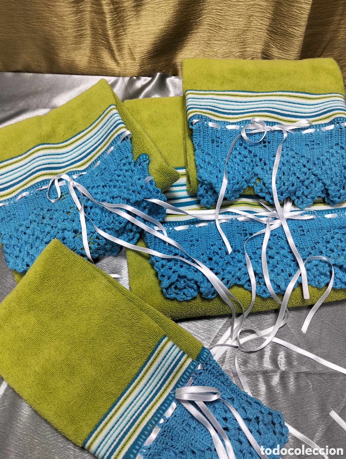 Antig&uuml;edades: 4 toallas ganchillo hecho a mano