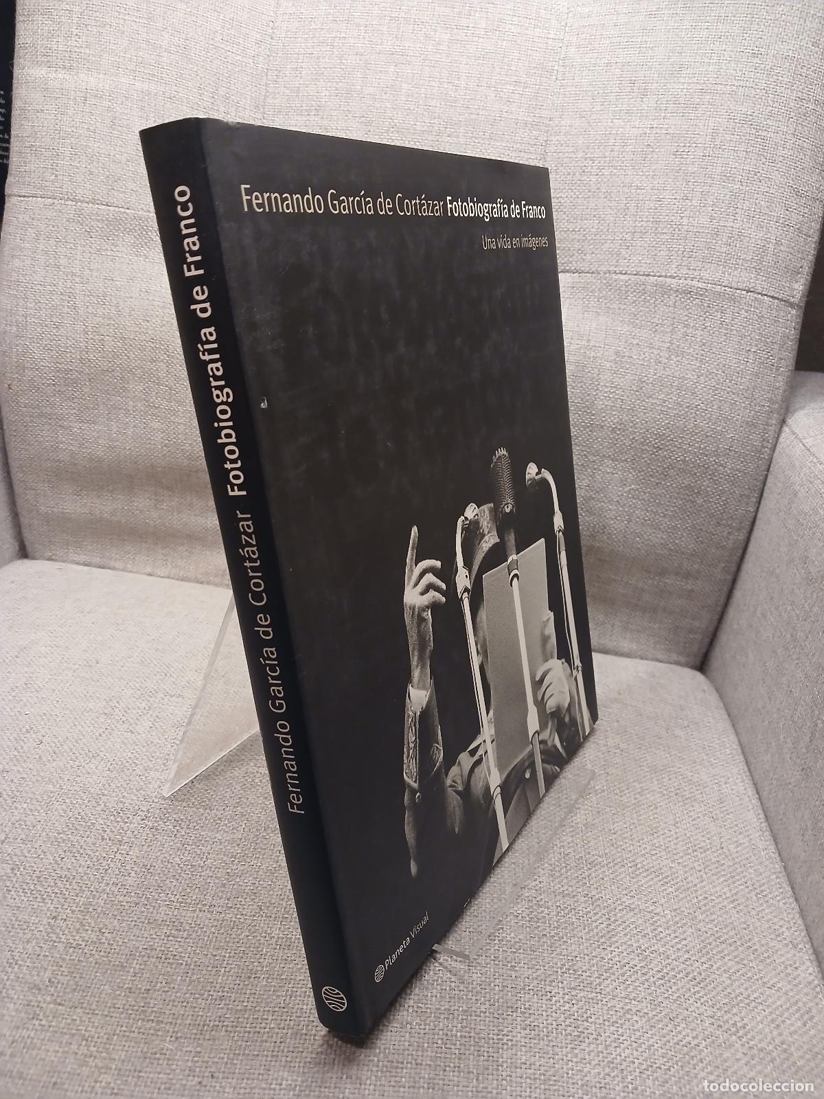 Antiguidades: Fotobiograf&iacute;a de Franco (Spanish Edition) - Fernando Garc&iacute;a de Cort&aacute;zar