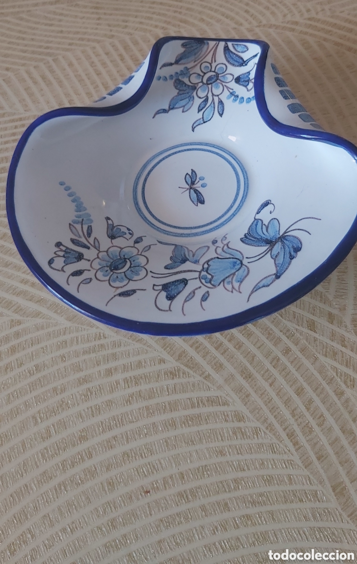 Oggetti Antichi: Plato Antiguo Nevers - Antoine Montagnon (S. XIX) - Estado Impecable