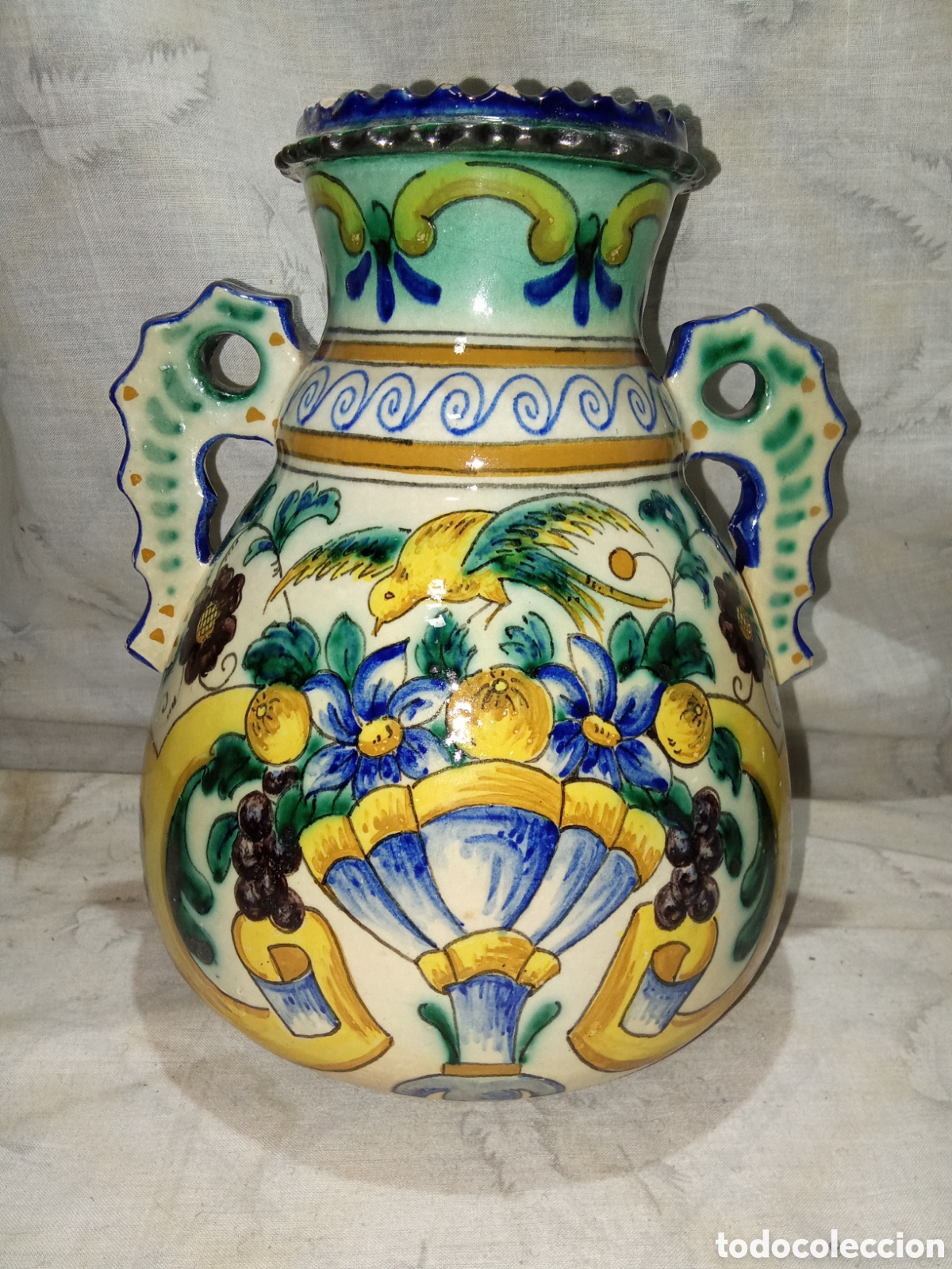 Antig&uuml;edades: ESPECTACULAR JARRON DE TALAVERA O MANISES SIGLO XIX