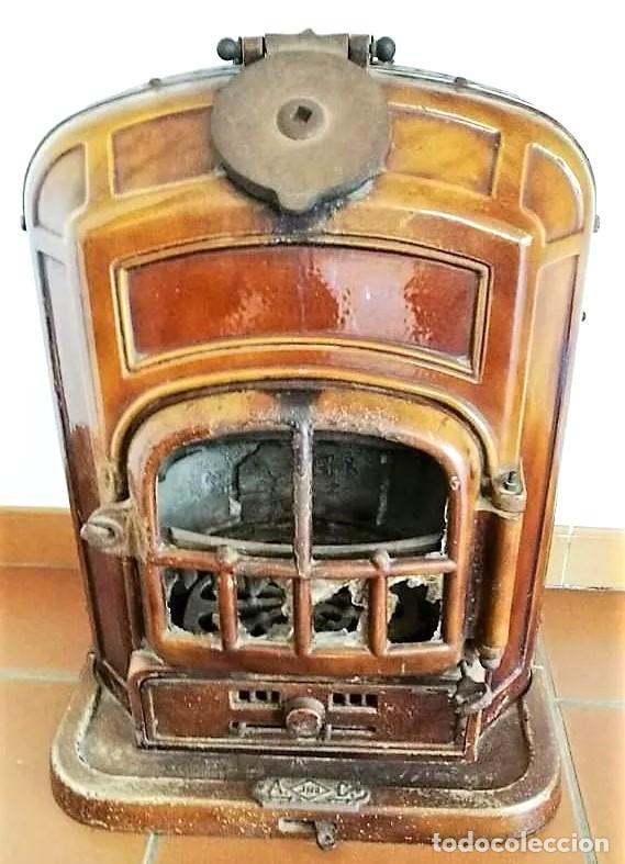 Antiques: ANTIGUA ESTUFA SALAMANDRA DE HIERRO COLADO, ESMALTADA COLOR CARAMELO.