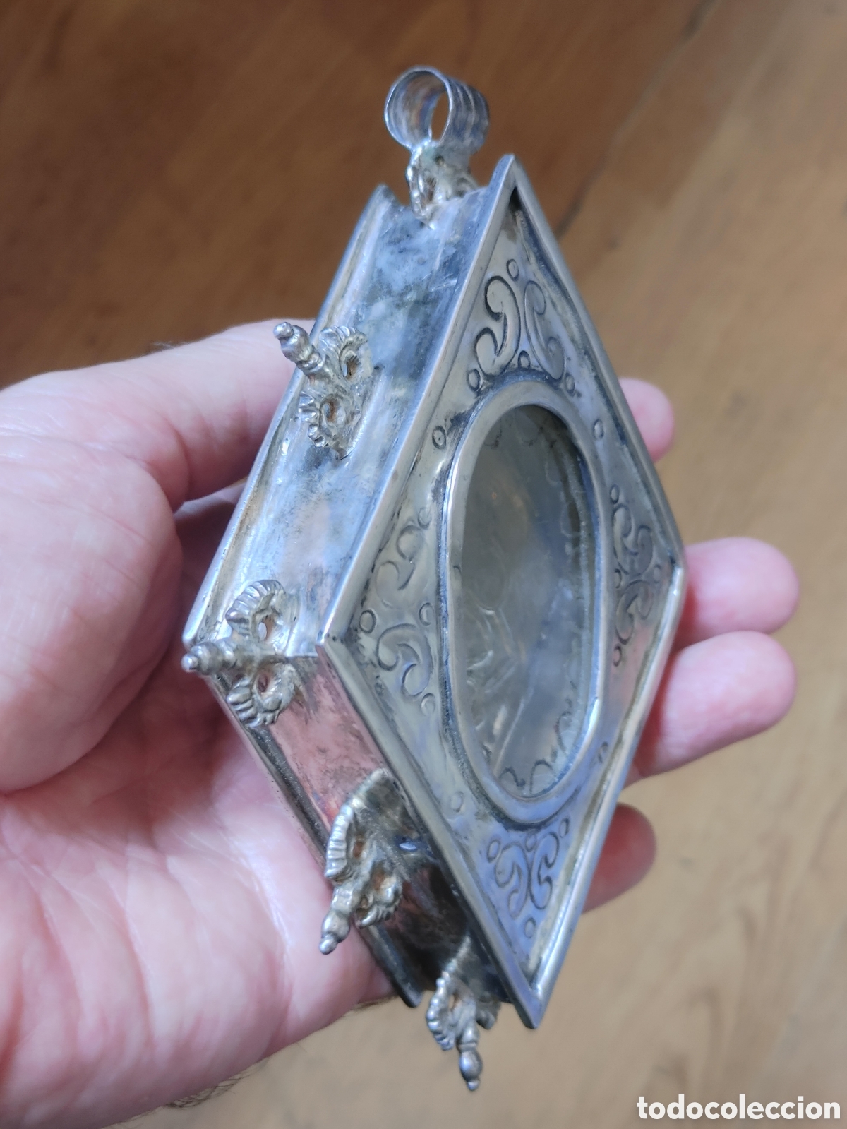 Antig&uuml;edades: Relicario en plata con cristal. - Foto 8