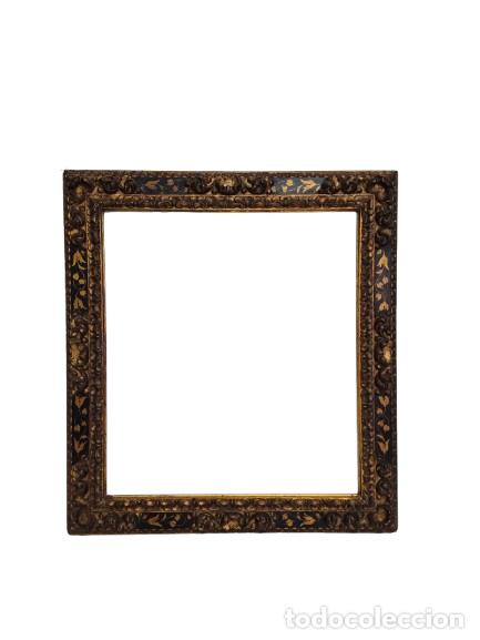 Antig&uuml;edades: Decorativo Marco Antiguo - Madera Pintada con Estuco Dorado en Pan de Oro - S.XIX