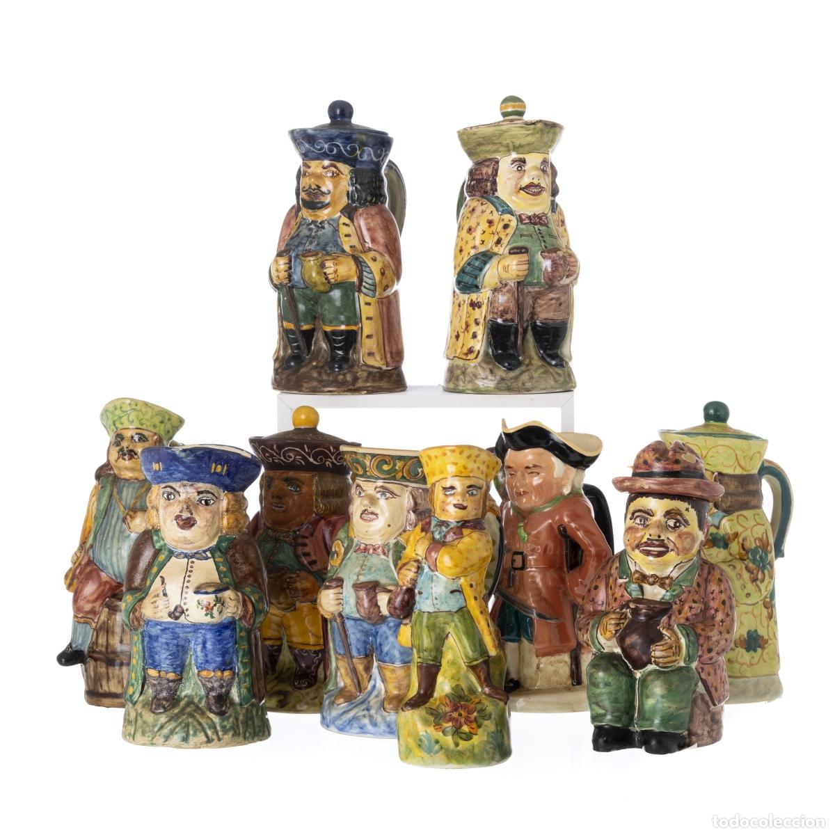 Antig&uuml;edades: Lote de diez jarras Toby de loza.