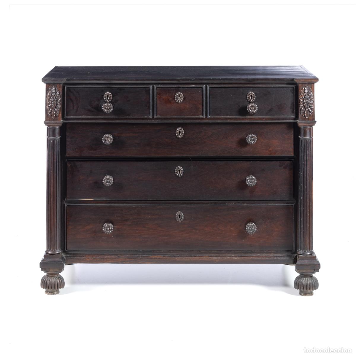 Antig&uuml;edades: C&oacute;moda estilo Imperio