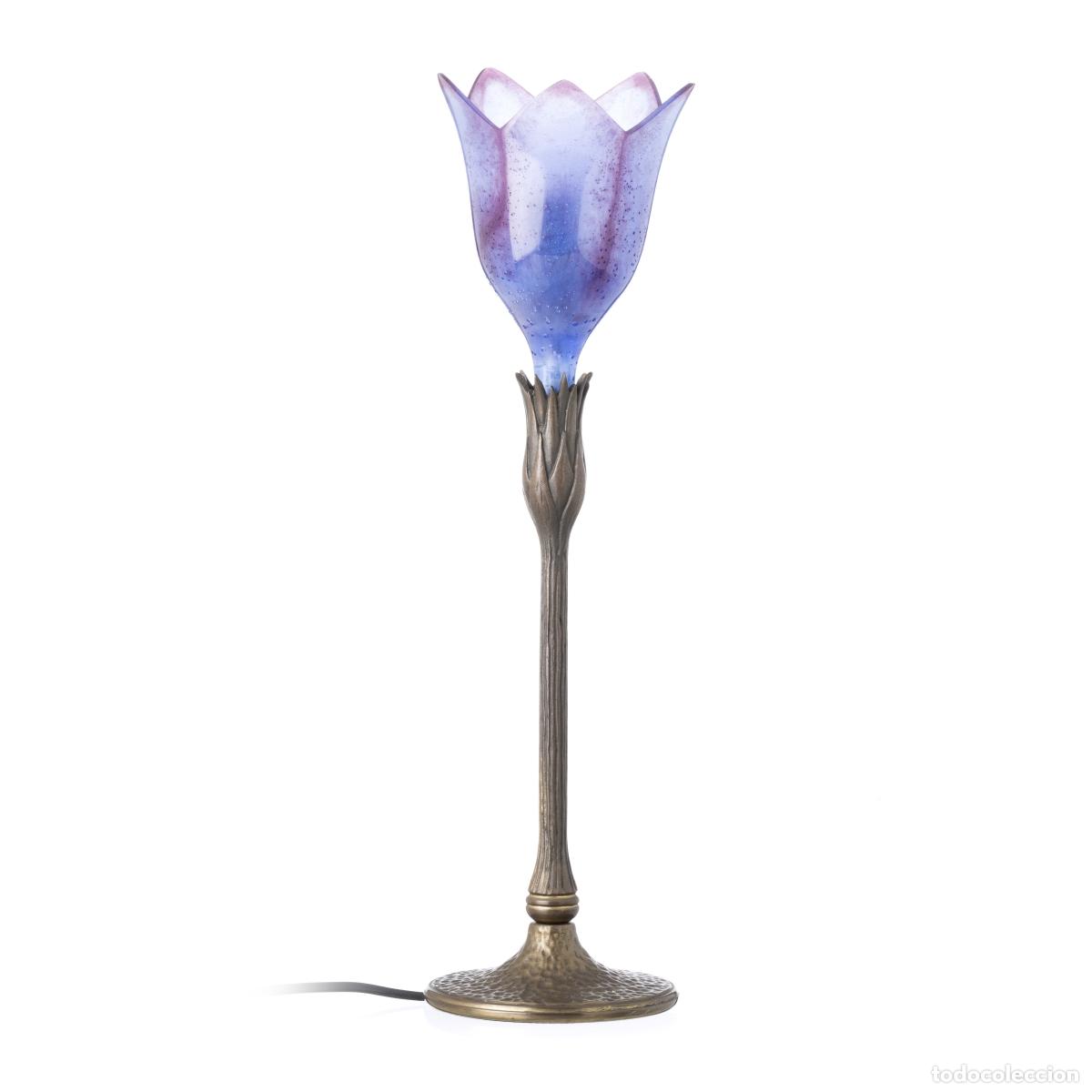 Antiquit&eacute;s: L&aacute;mpara MAGNOLIA DAUM