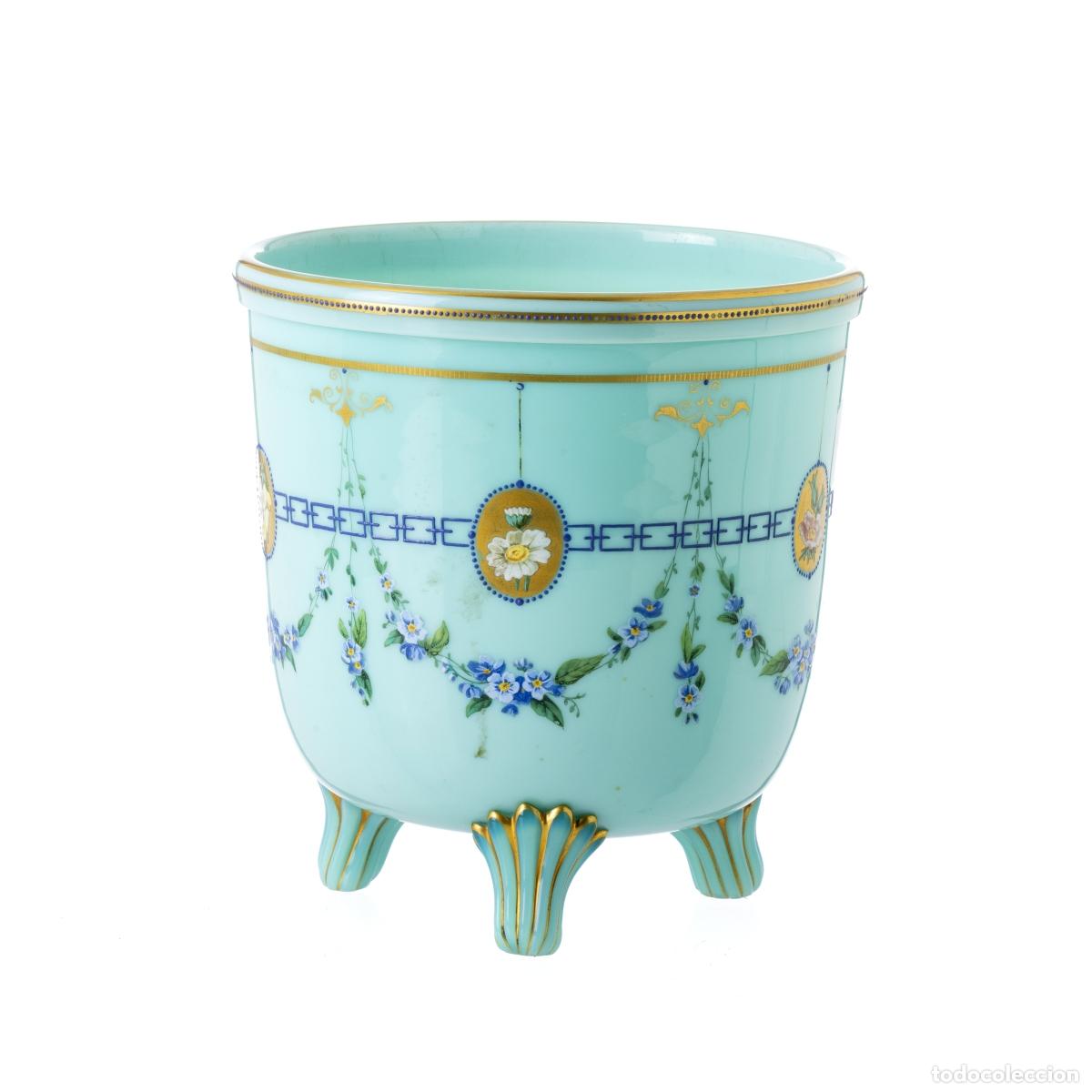 Antiques: Cajero de tesoros neocl&aacute;sico