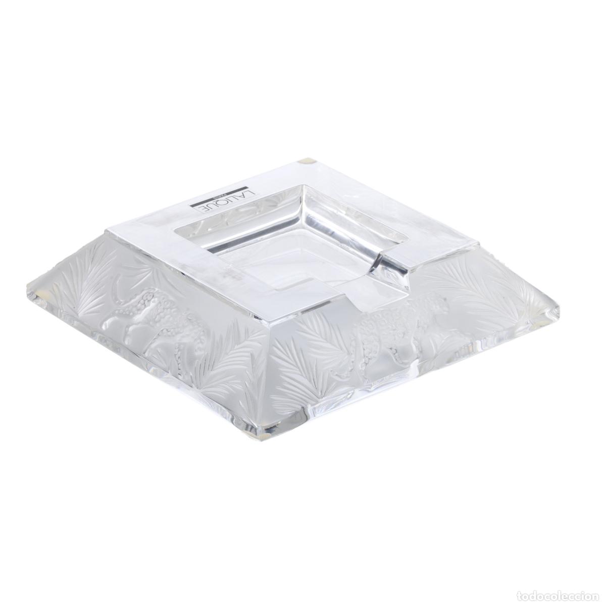 Antiquit&eacute;s: Cenicero de Wingen Lalique