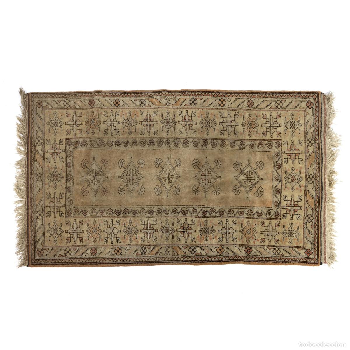 Antiques: ALFOMBRA KAZAJA