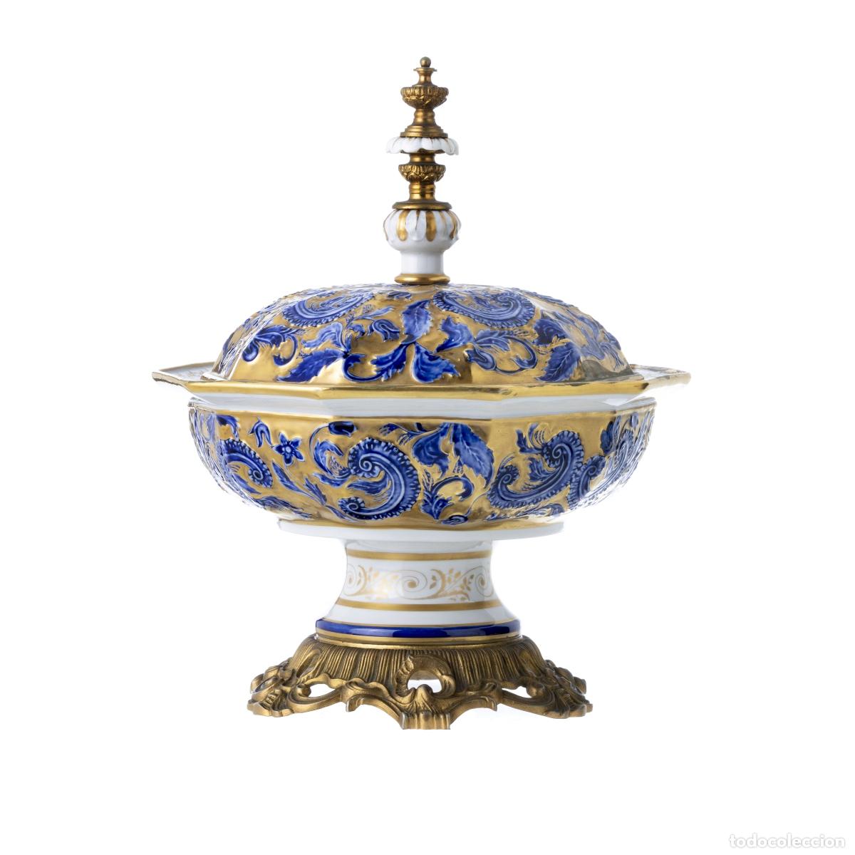 Oggetti Antichi: TERRINA CON TAPA