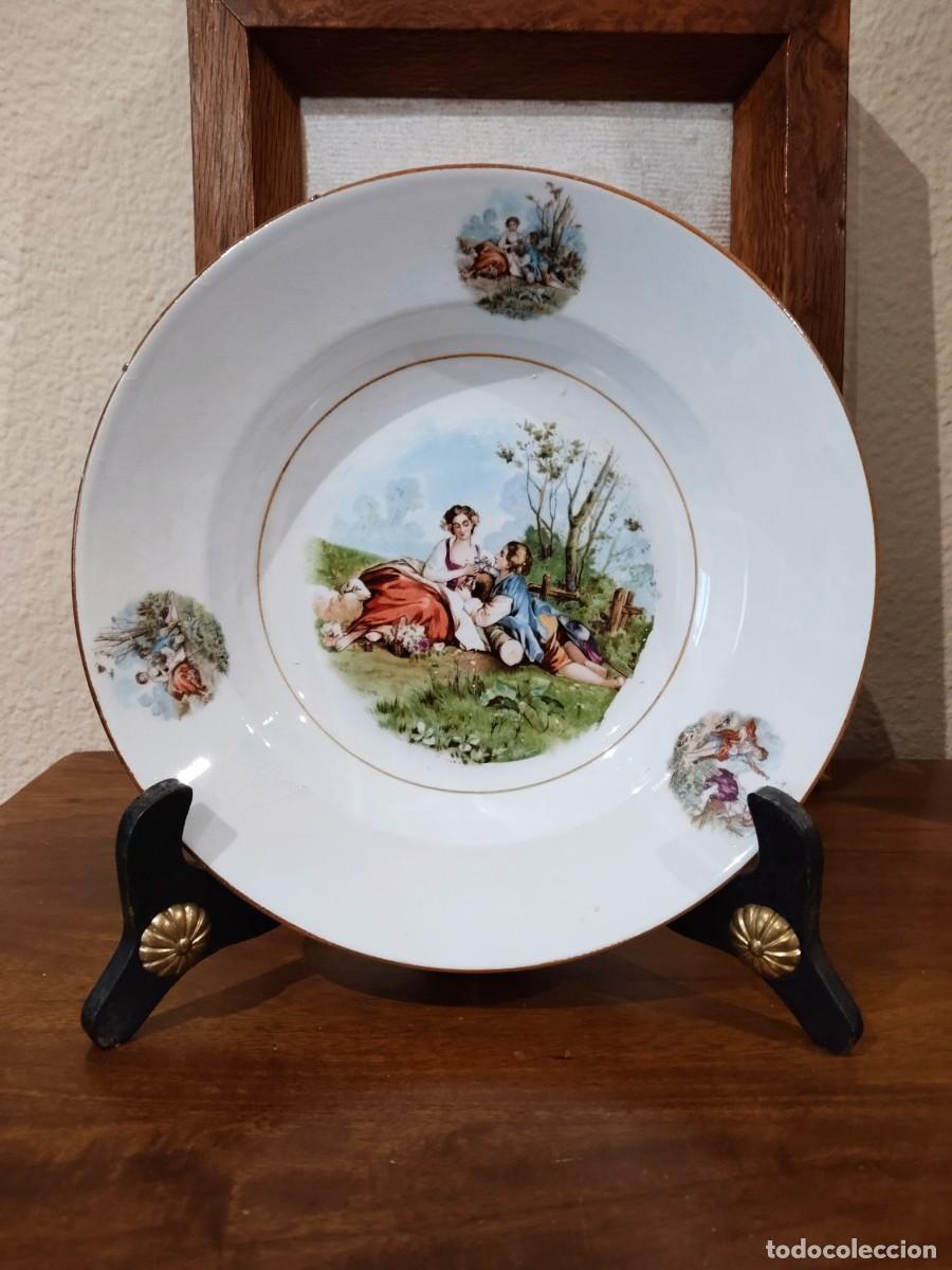 Antig&uuml;edades: Plato Pickman. Enamorados. Con Soporte.