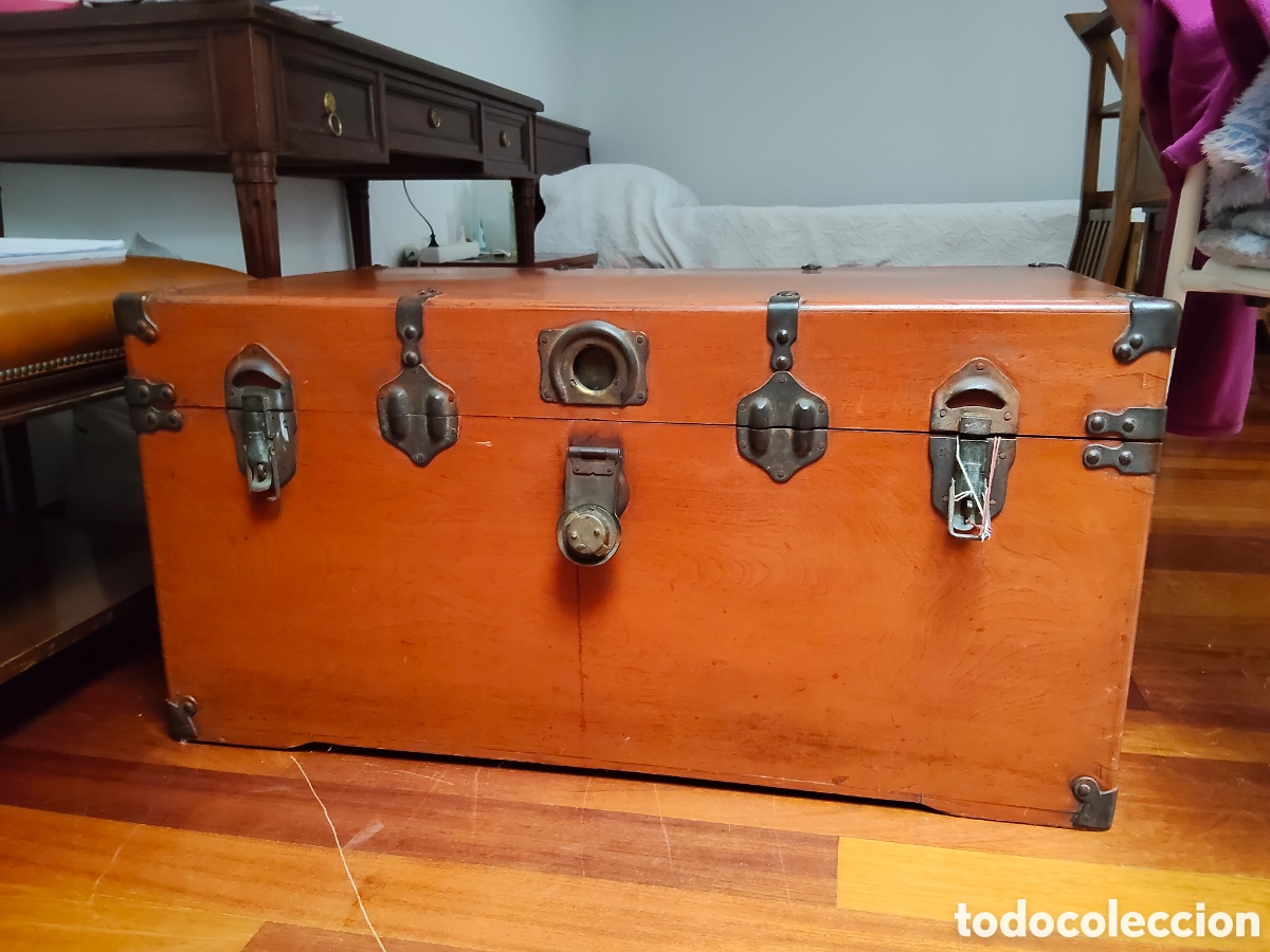 Antig&uuml;edades: Magn&iacute;fico ba&uacute;l de alcanfor - Foto 1