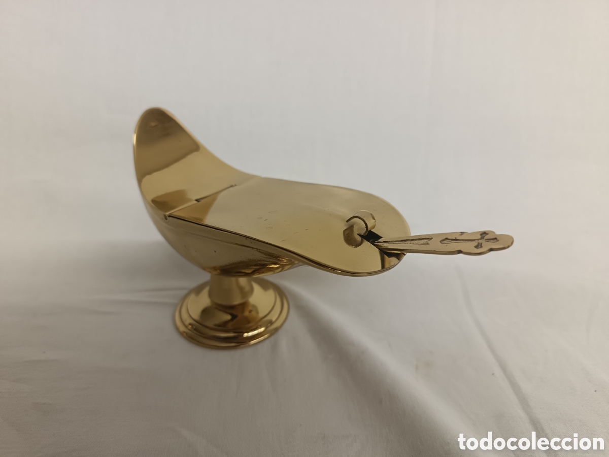 Antig&uuml;edades: NAVETA PARA LITURGIAS, ALTAR, LAT&Oacute;N DORADO