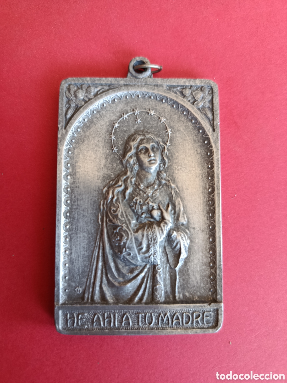 Antig&uuml;edades: MEDALLA DEL COLEGIO DE SAN JOS&Eacute; DE LA COMPA&Ntilde;&Iacute;A DE JES&Uacute;S. VALENCIA. GRANDE. 7,7 x 4,5 CM.