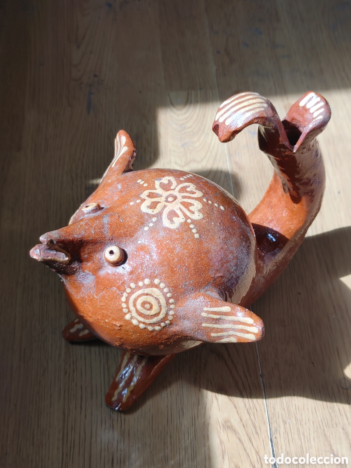 Antig&uuml;edades: Antiguo botijo en ceramica. Con forma de pez. - Foto 4
