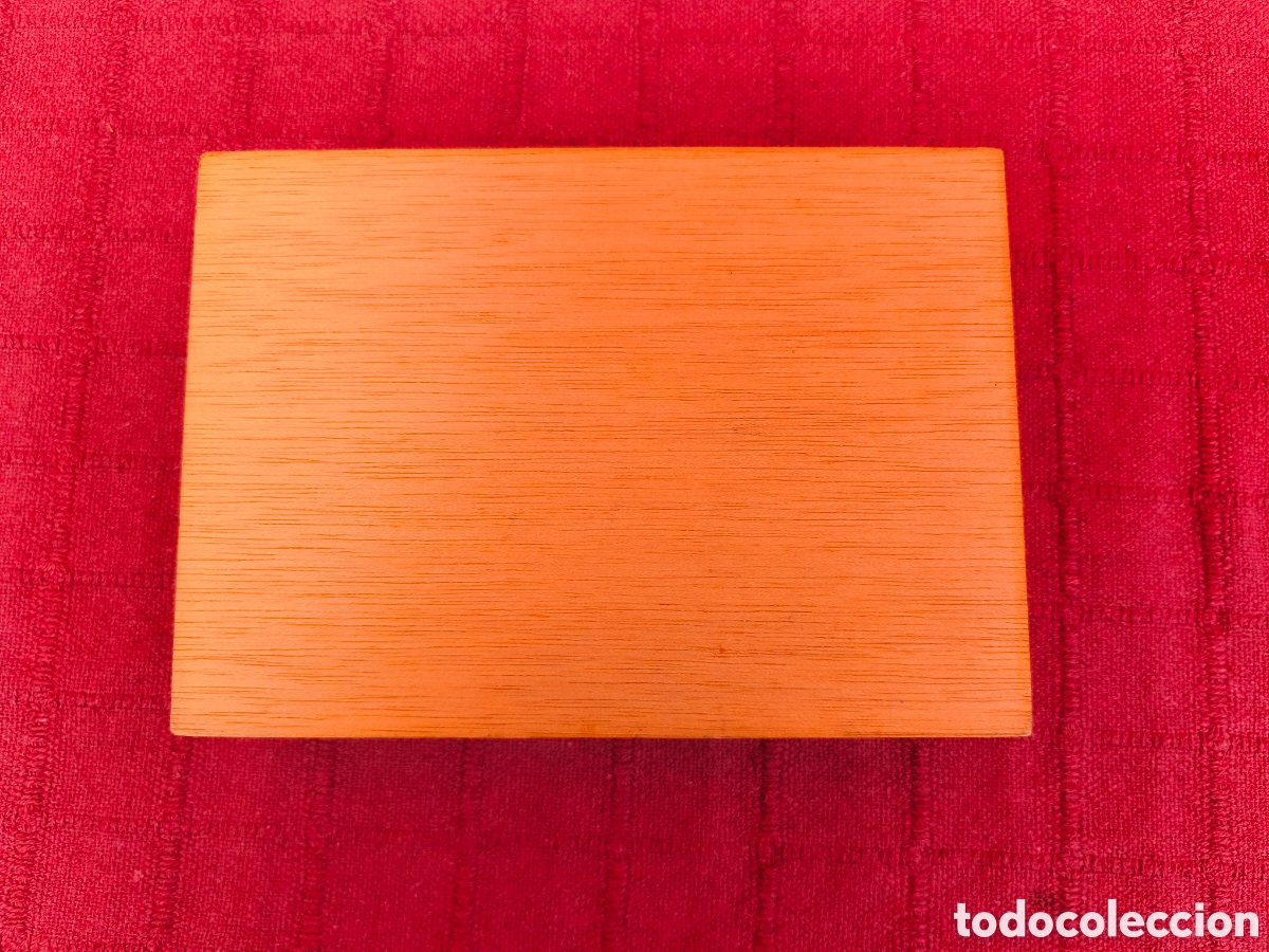 Antig&uuml;edades: CAJA ANTIGUA DE MADERA DE LABORES - Foto 6