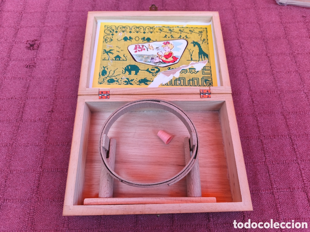 Antig&uuml;edades: CAJA ANTIGUA DE MADERA DE LABORES - Foto 13
