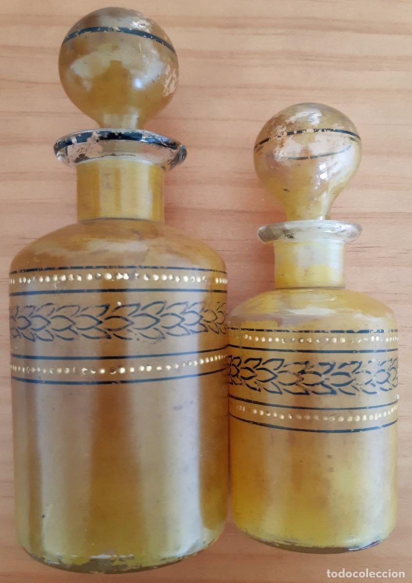 Antiques: DOS BOTELLITAS DE TOCADOR