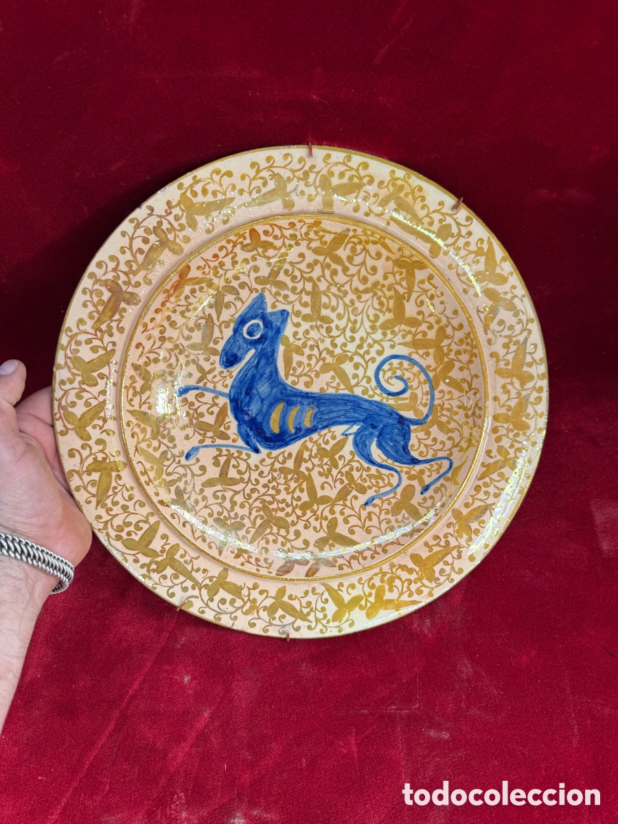 Antig&uuml;edades: Antiguo plato firmado Francisco Mora,1859-1936!Manises