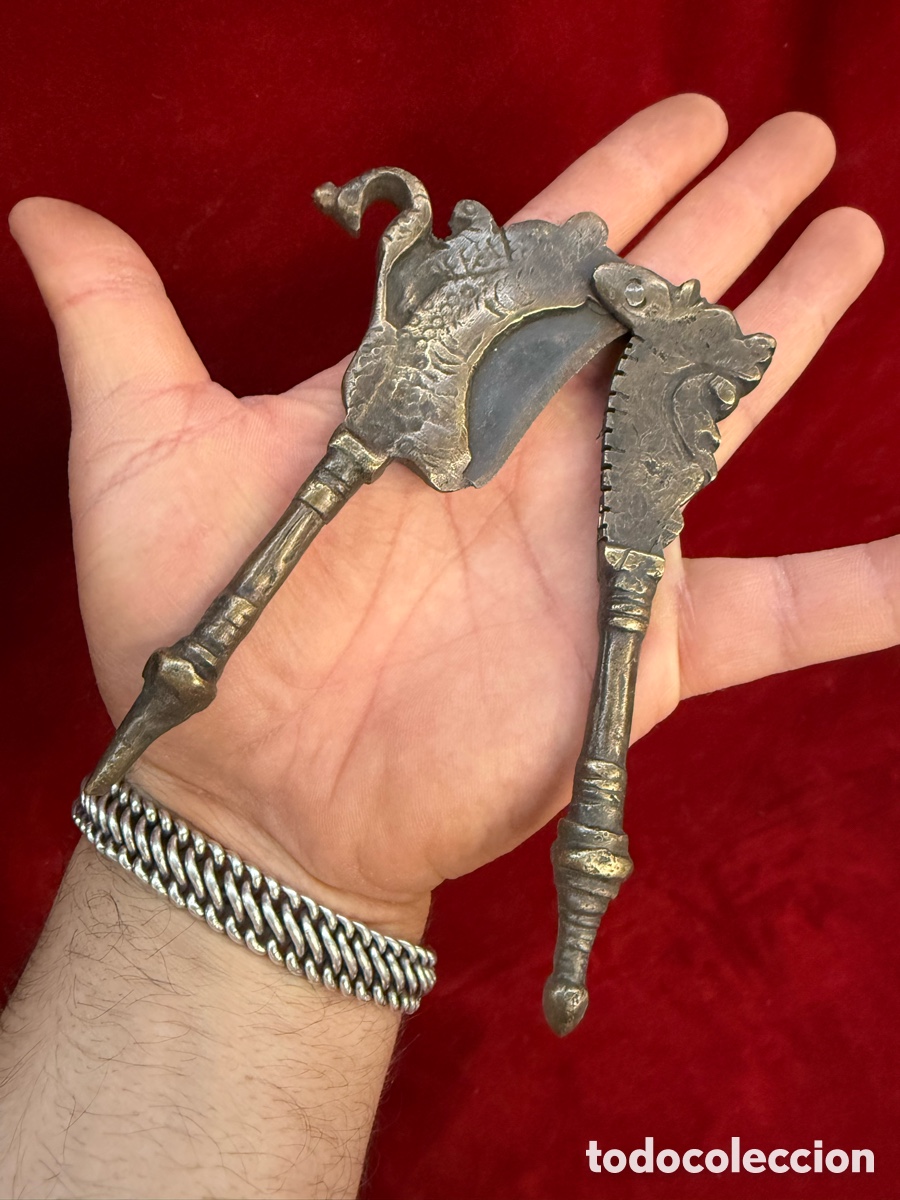Antig&uuml;edades: Antiguo cortador de nueces de betel!Bronce!