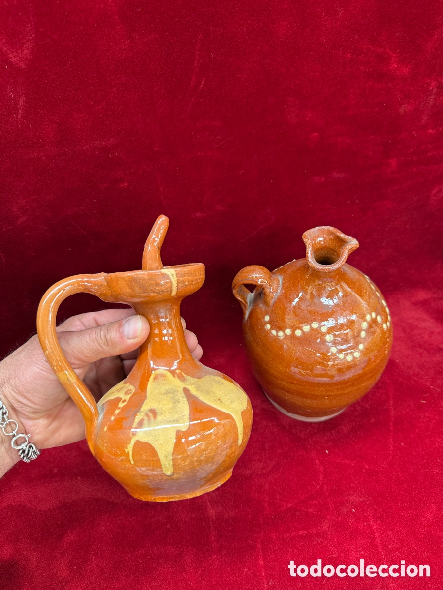 Antig&uuml;edades: Lote de dos antiguas aceiteras de barro!