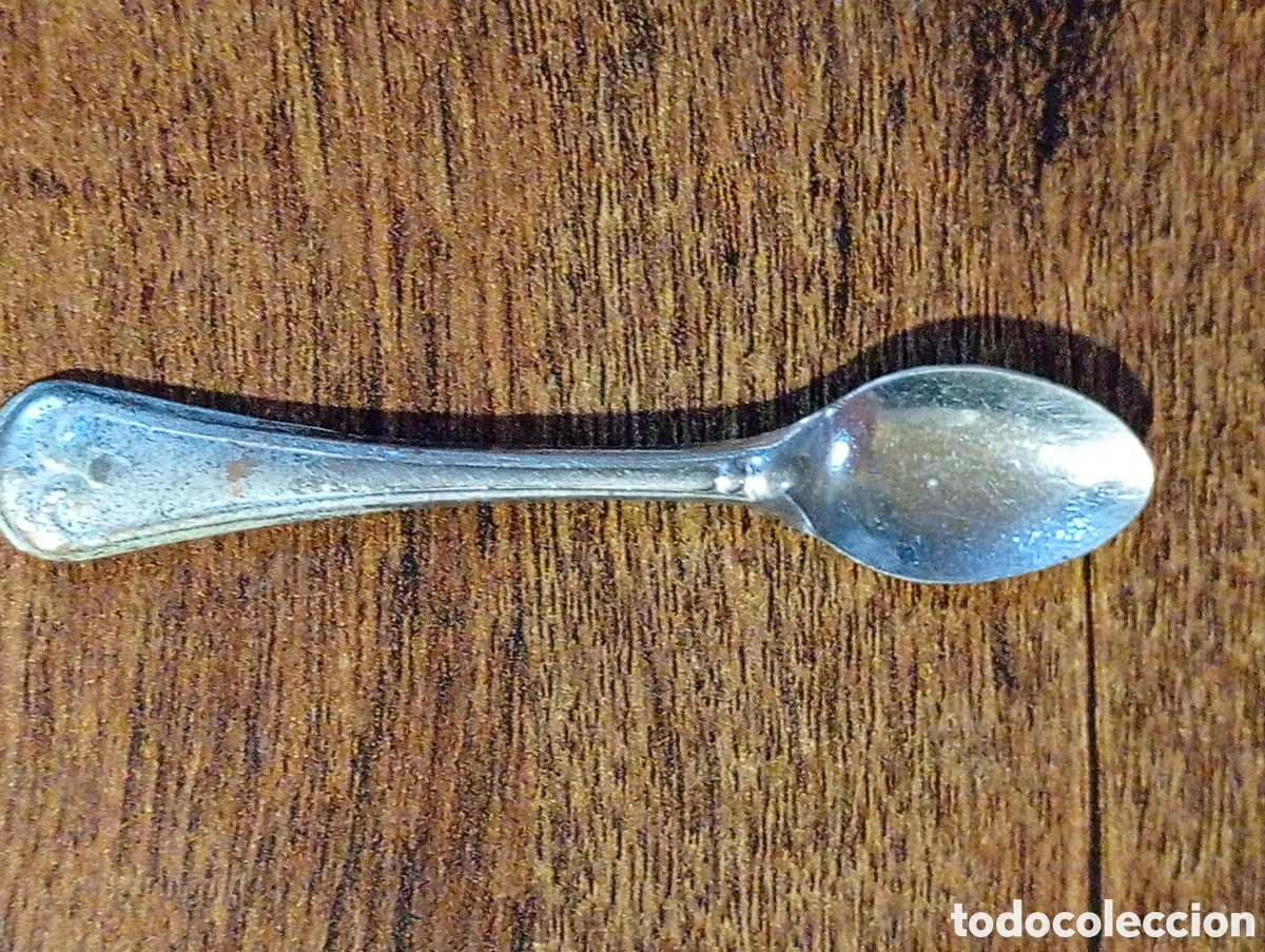 Antig&uuml;edades: peque&ntilde;a cucharita plateada