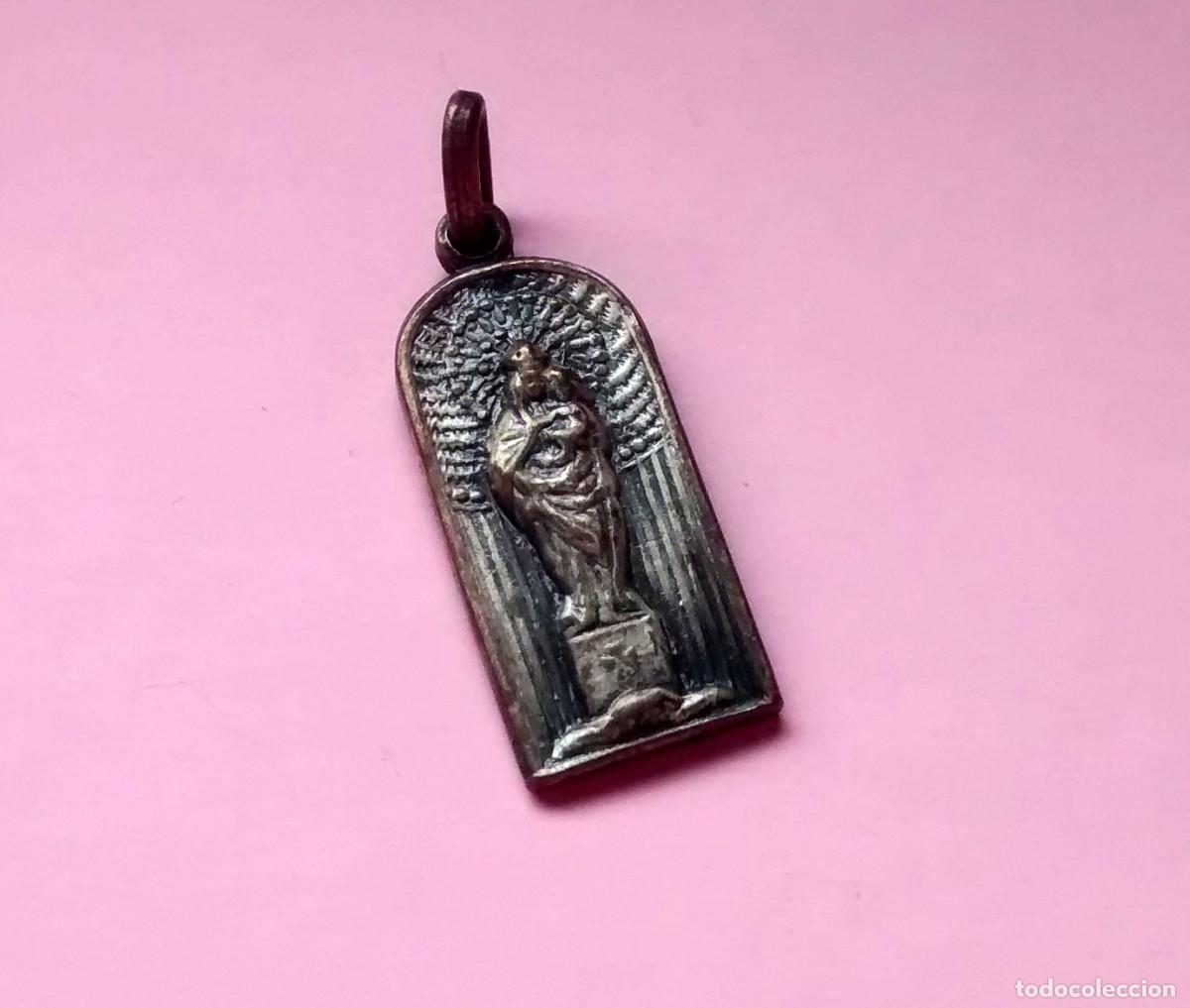 Antig&uuml;edades: MEDALLITA VIRGEN DEL PILAR - 1,80 X 0,80 CMS. - BUEN ESTADO