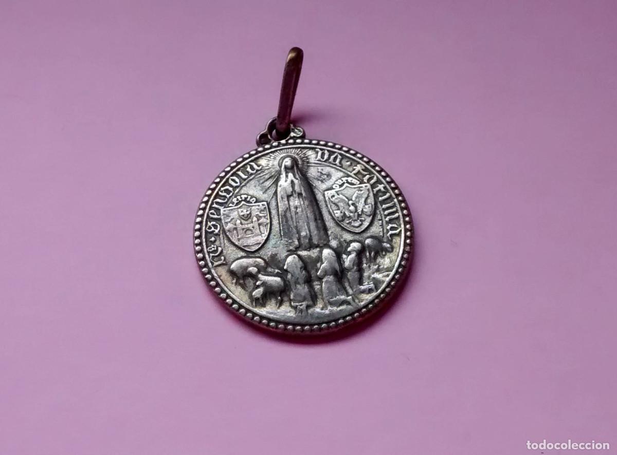 Oggetti Antichi: MEDALLITA DE NUESTRA SE&Ntilde;ORA DE F&Aacute;TIMA - 1,50 X 1,50 CMS. - BUEN ESTADO