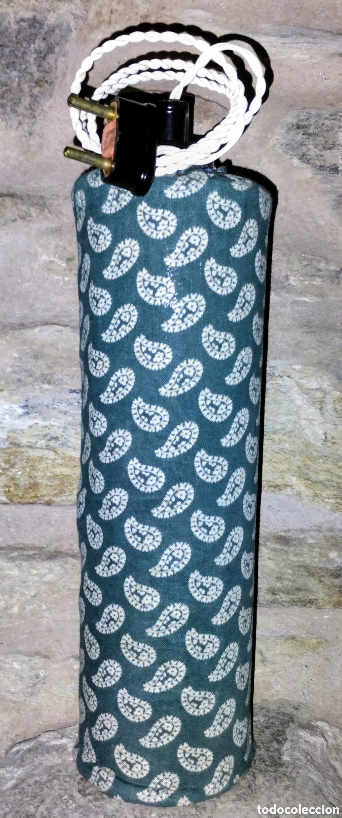 Antiquit&auml;ten: antiguo CALENTADOR de CAMA ELECTRICO de METAL con FUNDA DE SU &Eacute;POCA de 26 cms de largoEN BUEN ESTADO