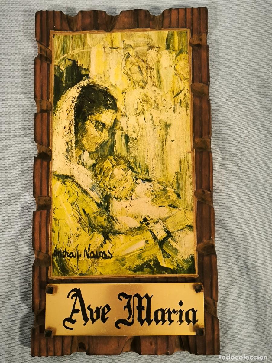 Antiguidades: Cuadro Religioso Ave Mar&iacute;a Sobre Madera Tallada &ndash; Arte Devocional Vintage