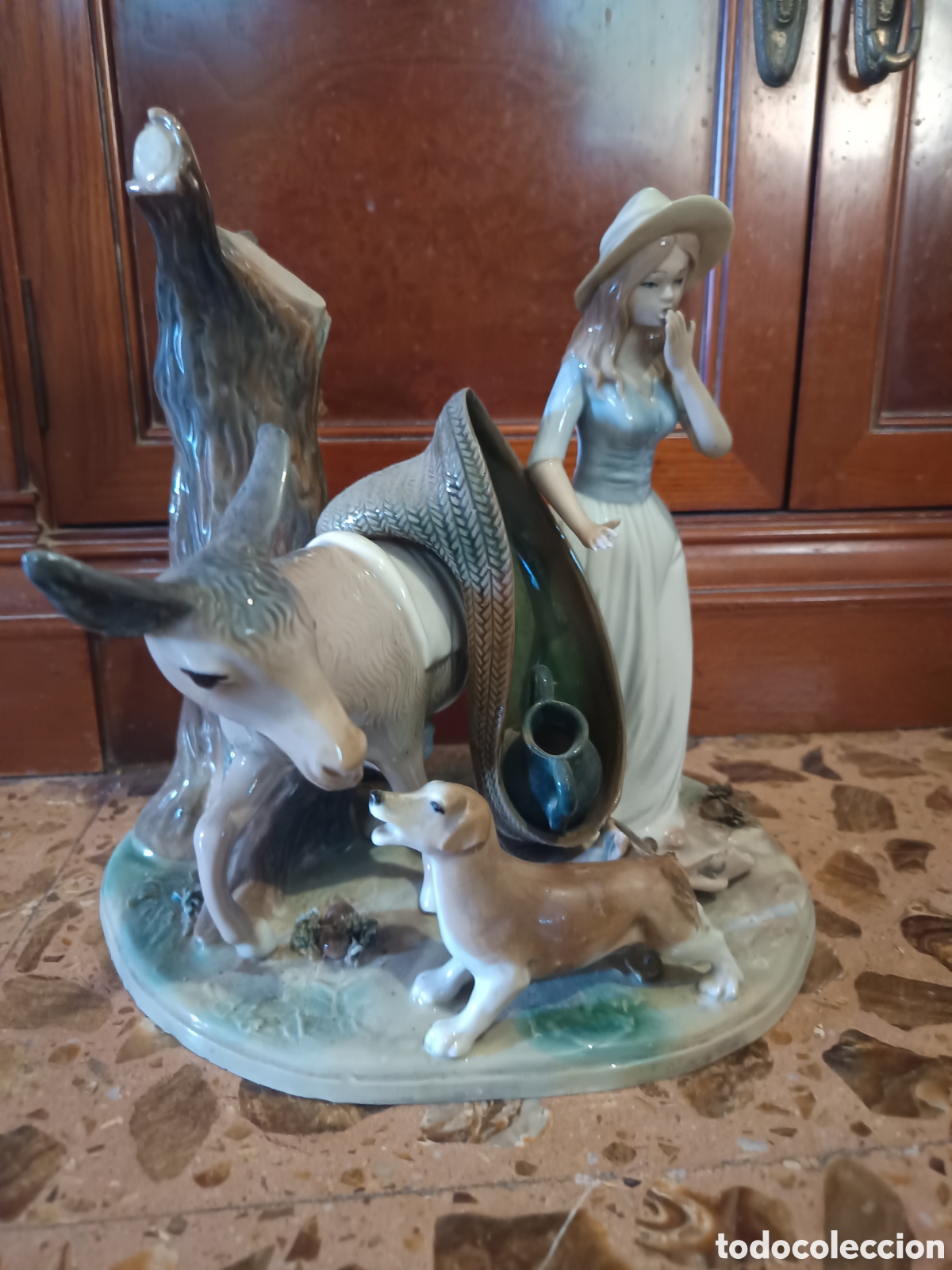 Antiquit&auml;ten: Figura de Mirete en porcelana , bella escena ni&ntilde;a con burro y cacharros