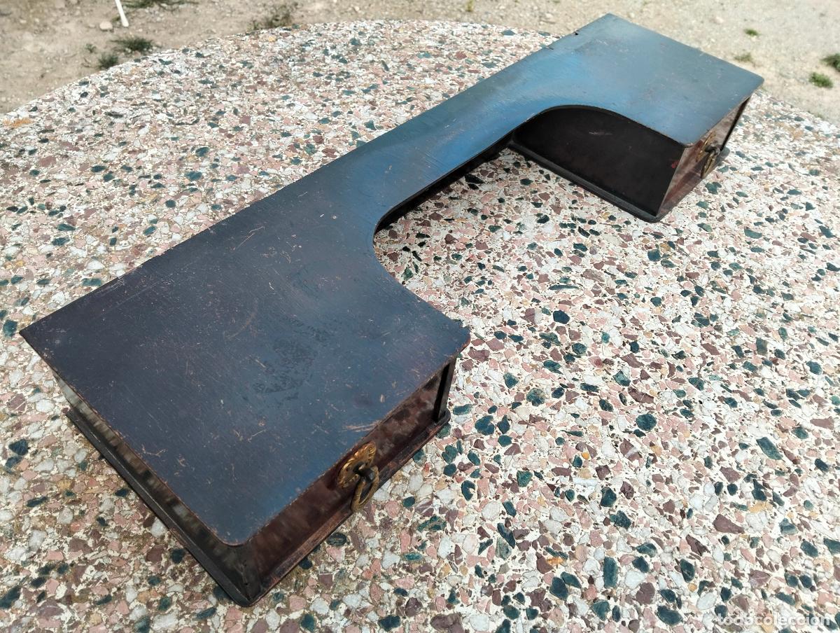Oggetti Antichi: Extensi&oacute;n repisa de mueble antiguo mesa escritorio madera marr&oacute;n con cajones soporte a&ntilde;os 30-40