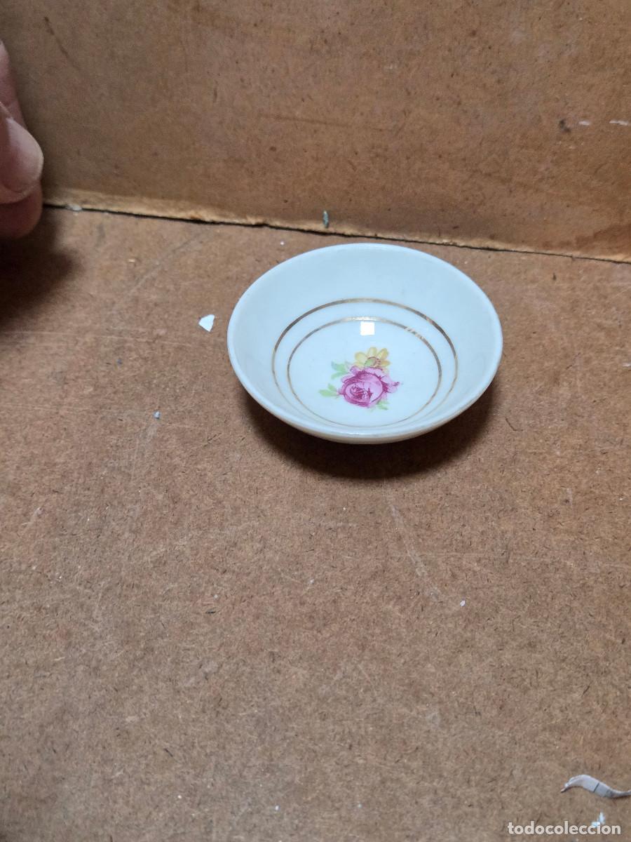 Antig&uuml;edades: mini plato de ceramica antiguo - Foto 1