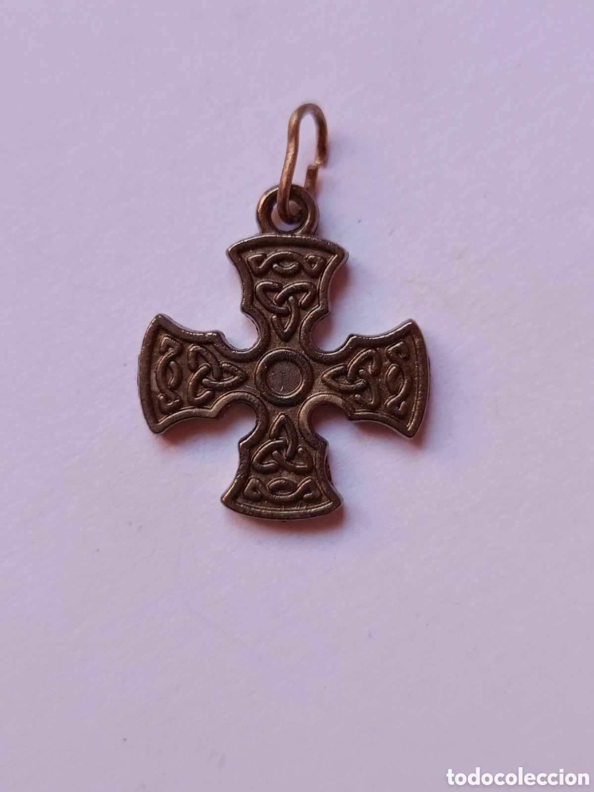Antiguidades: Colgante cruz Trinidad