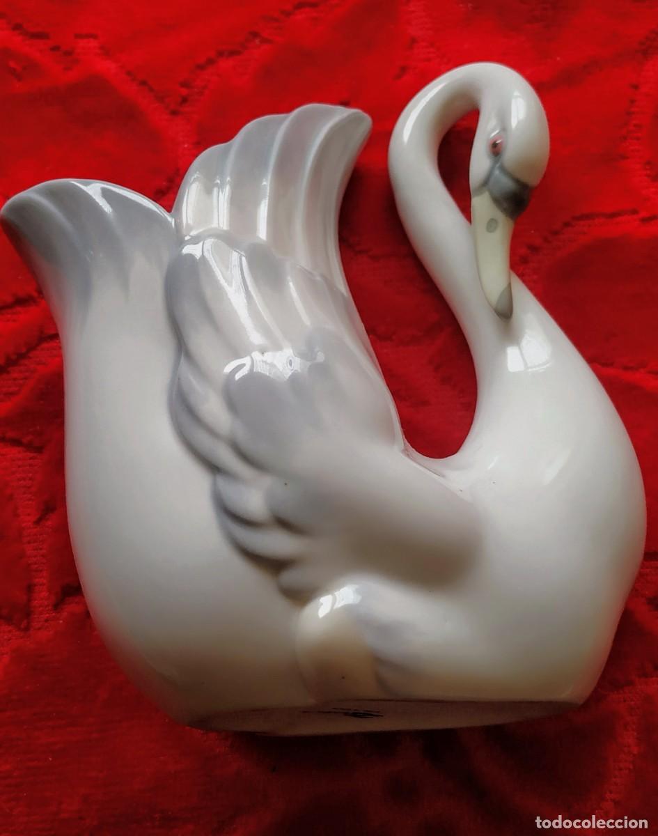 Antig&uuml;edades: Cisne Porcelana Zaphir (Lladr&oacute;) . NUEVO.