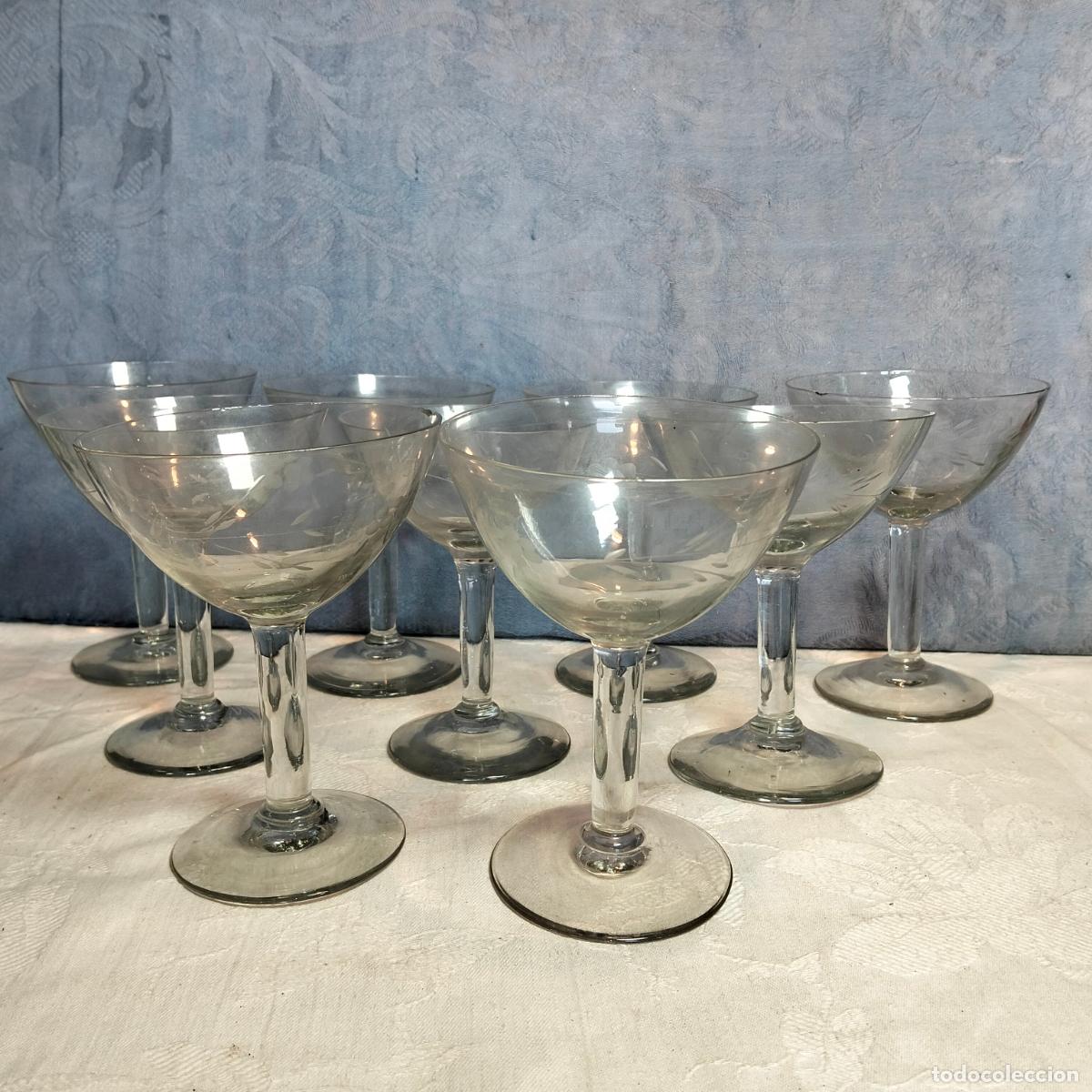 Antiquit&eacute;s: Lote 9 copas antiguas de cristal transparente cava licor talladas hojas juego de vidrio a&ntilde;os 50-60