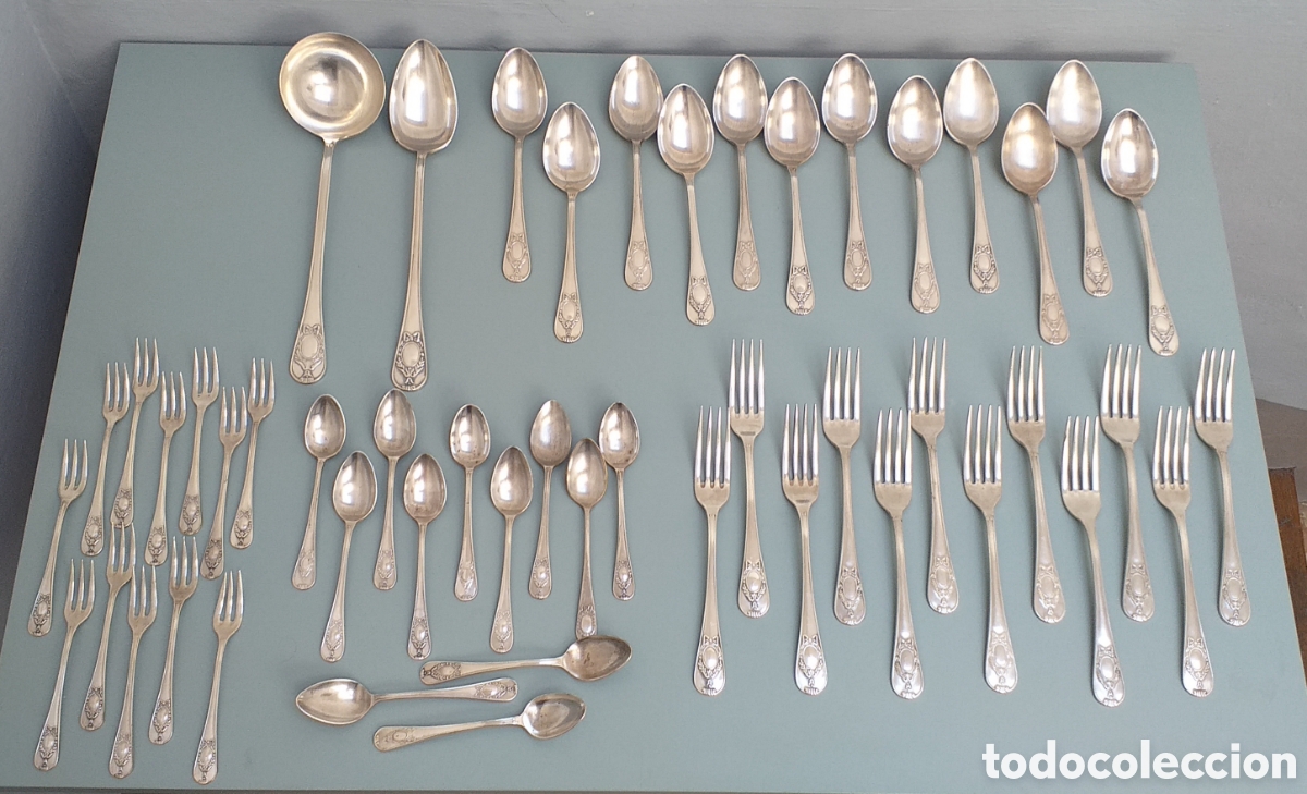 Antig&uuml;edades: Cuberter&iacute;a antigua (lat&oacute;n plateado)