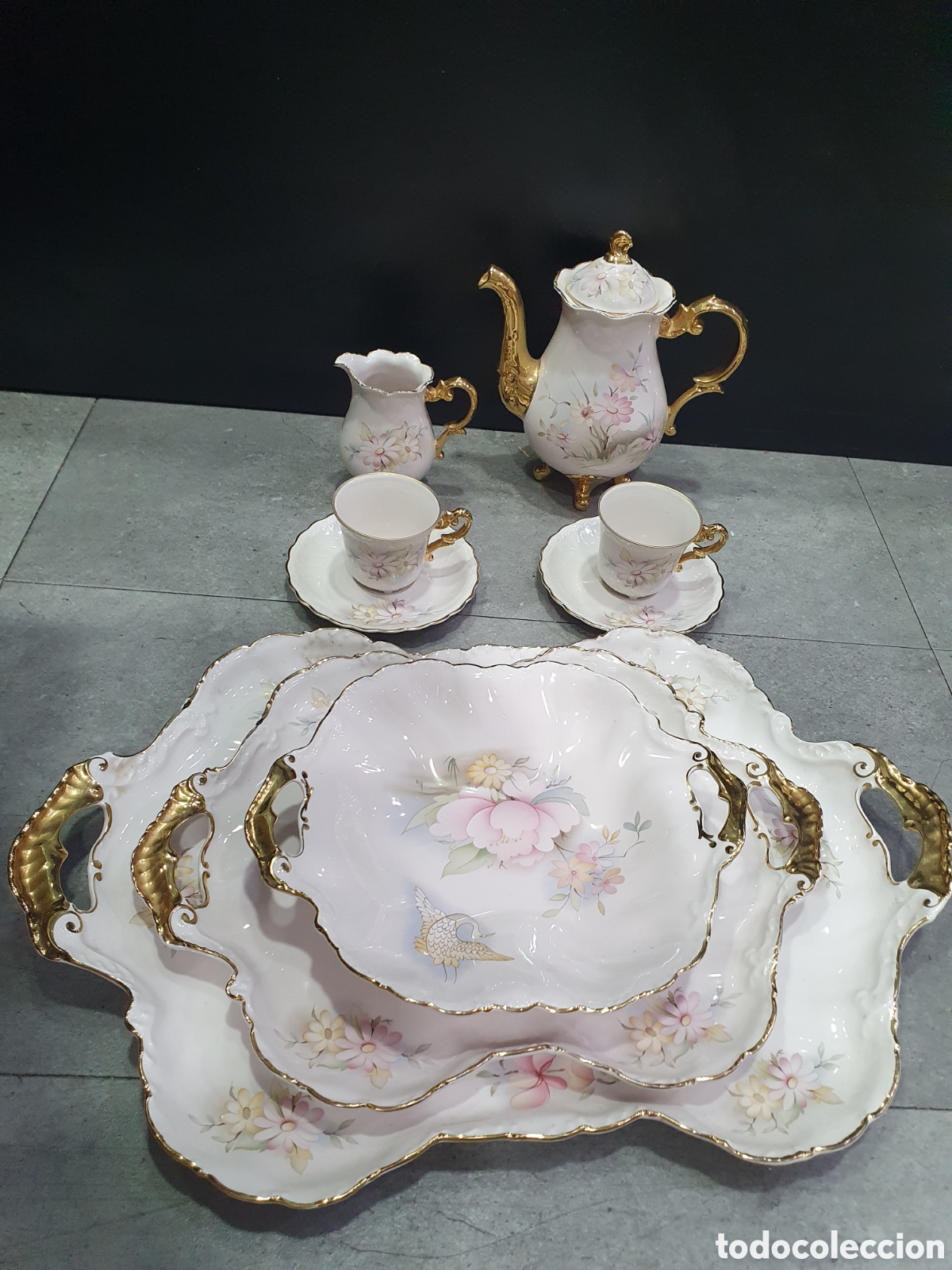 Antiques: Juego de 3 bandejas Capeans y juego de Tu y yo. (L99)