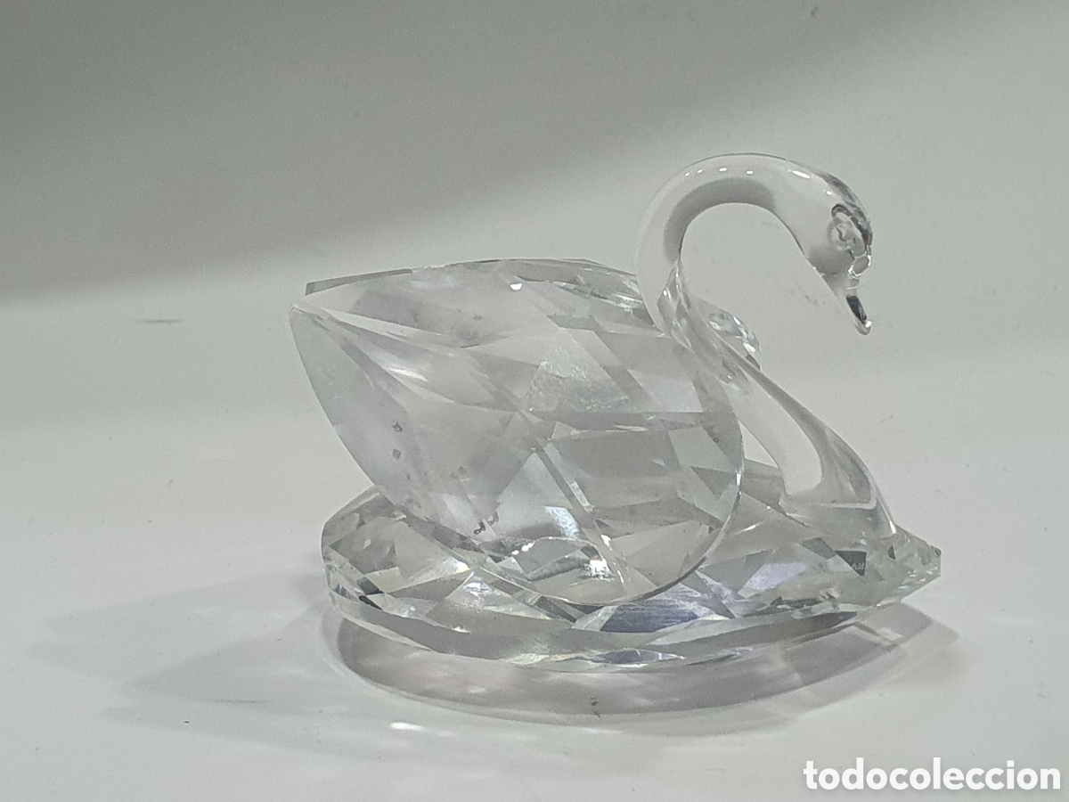 Antiquit&auml;ten: SALIDA 0.01&euro;. Cisne de cristal de Swarovski. (L99)